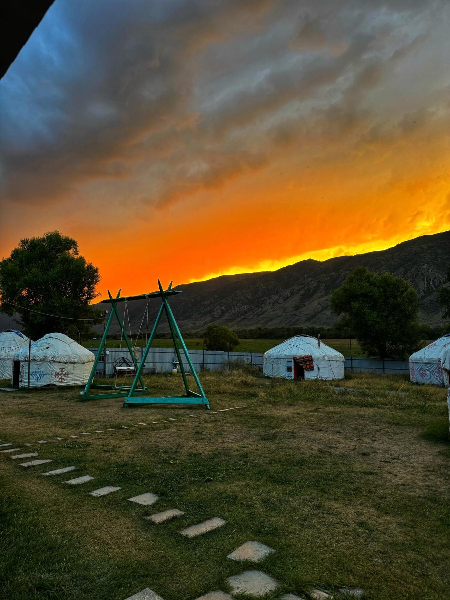Kolsay Kazakh Village Saty Εξωτερικό φωτογραφία